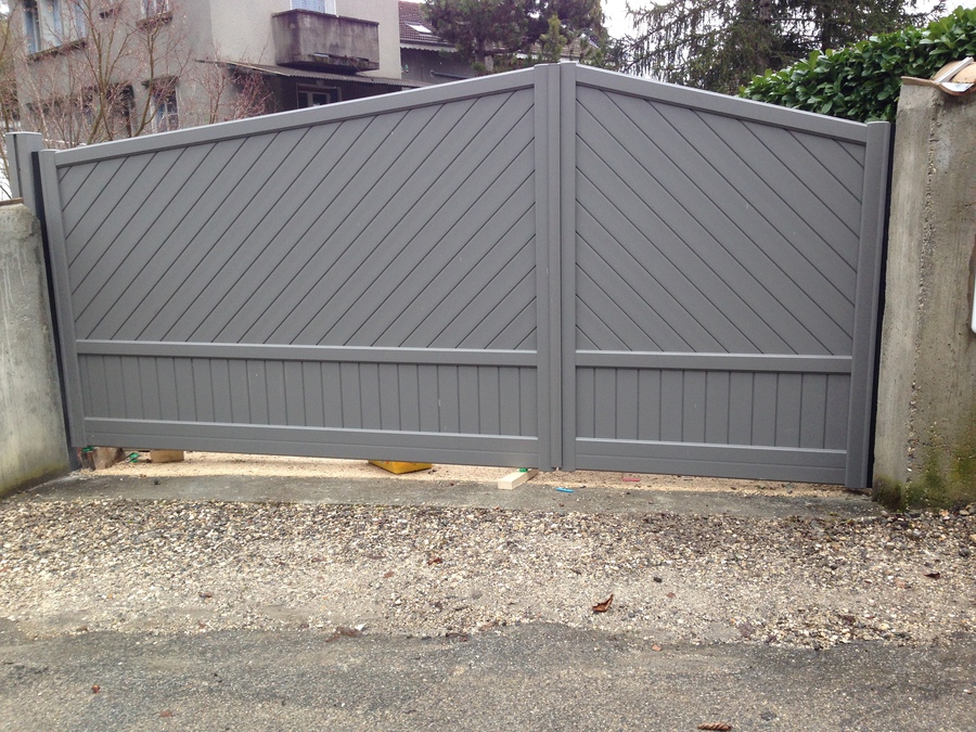 Portail aluminium sur mesure