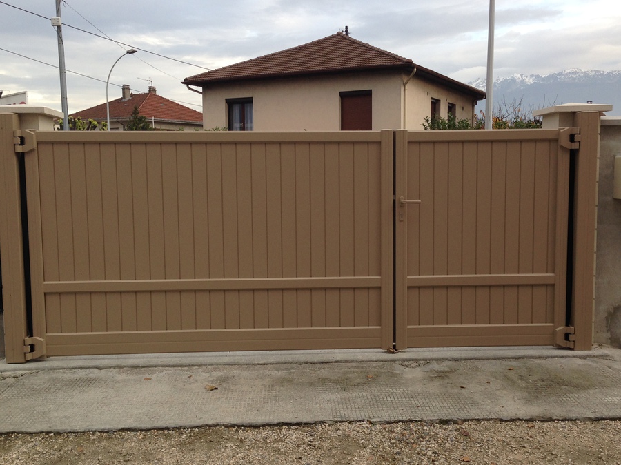 Portail aluminium sur mesure