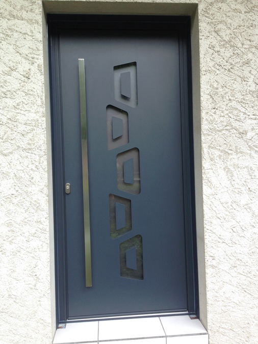 Porte d'entrée aluminium 