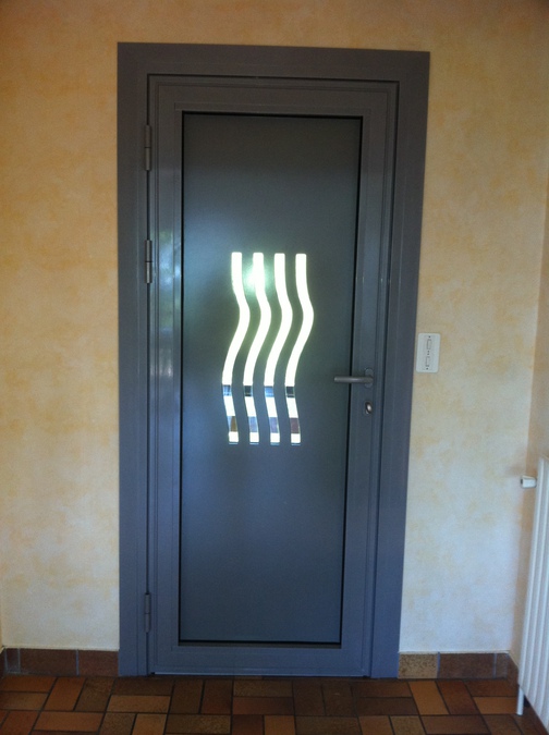 Porte d'entrée aluminium